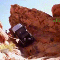 ...... Gaybrielp larga o acidente ao avistar uma giromba quente no deserto